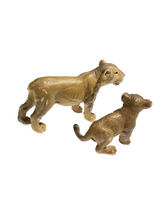 Load image into Gallery viewer, Lioness and cub