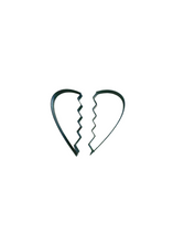 Load image into Gallery viewer, Broken heart