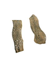 Load image into Gallery viewer, Handmade clay pathway sandtray miniature, 4-5 inches, style varies (stone, leaf, or pebble)