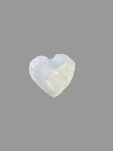 Load image into Gallery viewer, Small Crystal Heart