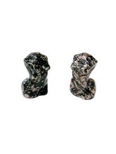 Load image into Gallery viewer, Female body made of rhodonite