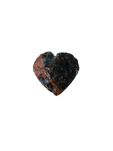 Load image into Gallery viewer, Small Crystal Heart