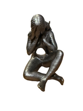 Load image into Gallery viewer, Woman with empty belly and baby angel on shoulder