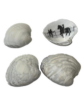 Load image into Gallery viewer, Seashell with image