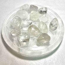 Load image into Gallery viewer, Clear Quartz Tumbled Stone