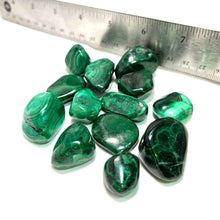 Load image into Gallery viewer, Malachite Tumbled Stone
