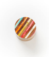 Load image into Gallery viewer, Banka Mundi Keepsake Box - Round