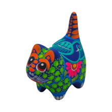 Load image into Gallery viewer, Alebrije Cat