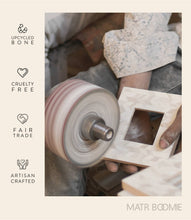 Load image into Gallery viewer, Banka Mundi Keepsake Box - Round
