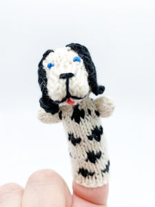 Finger puppets of animals and creatures found in the wild
