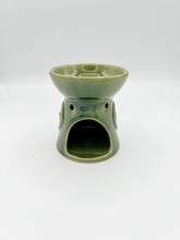 Load image into Gallery viewer, Green man oil burner